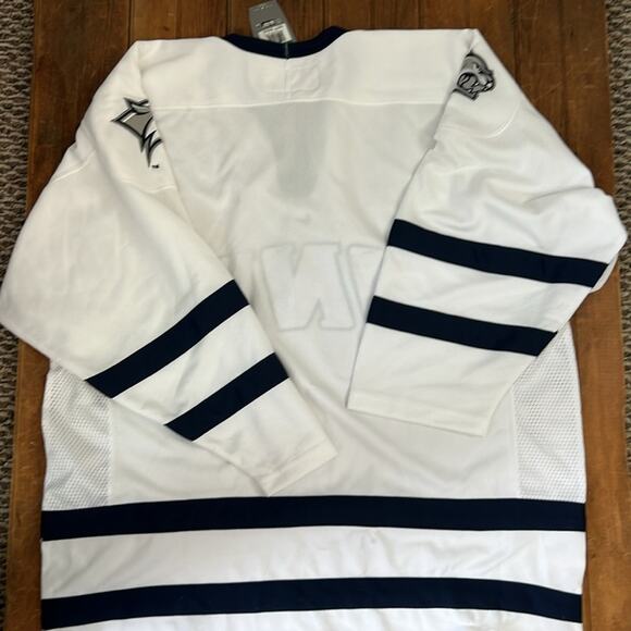 University of New Hampshire, official hockey shirt NWT new  by Nike size xl - Picture 7 of 8